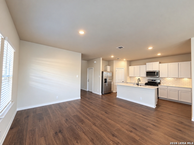 21157 Boulder Flts Property Photo 9