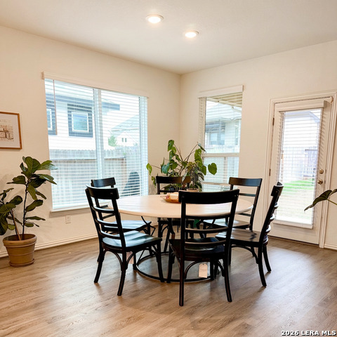 727 Navarro St Property Photo 6