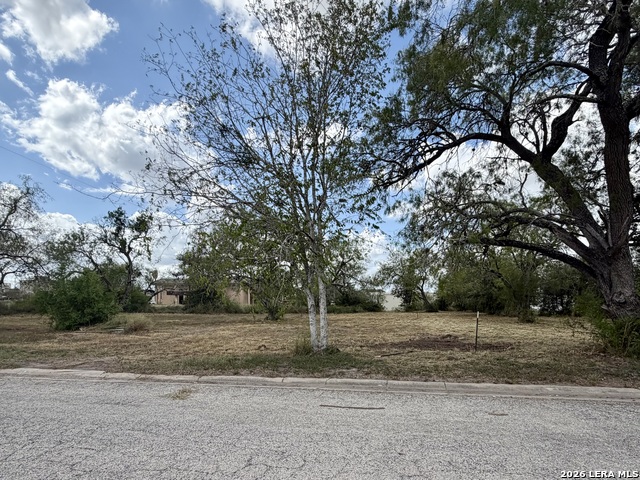 0 9th Property Photo 3