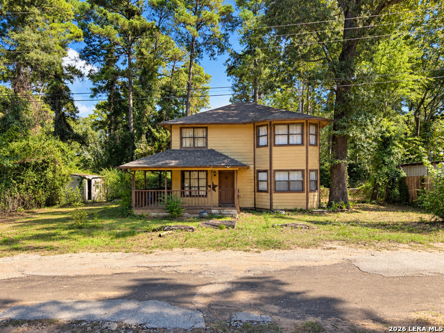 20624 Hewitt Cir Property Photo 1