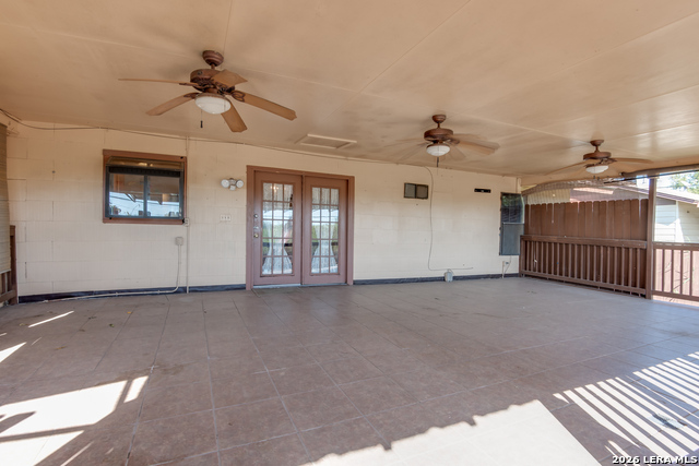 842 Deely Pl Property Photo 29