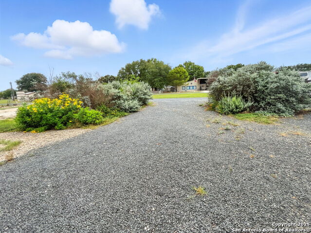 214 Star Ln Property Photo 3