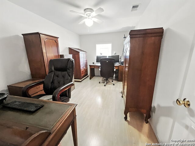 214 Star Ln Property Photo 9