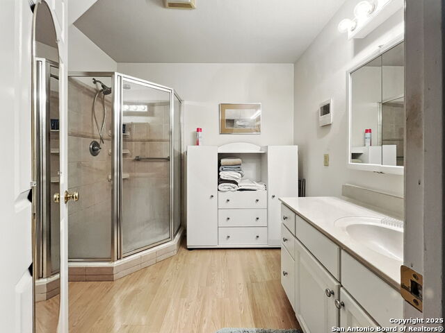 214 Star Ln Property Photo 13