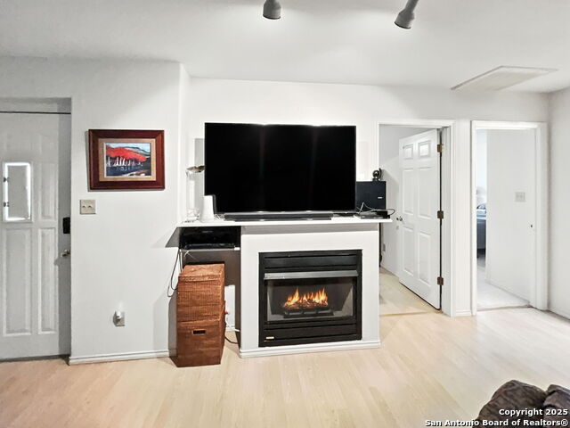 214 Star Ln Property Photo 21