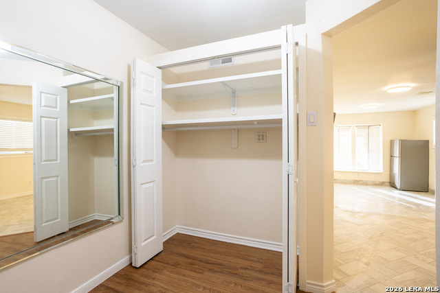 5009 San Francisco Ave Property Photo 17