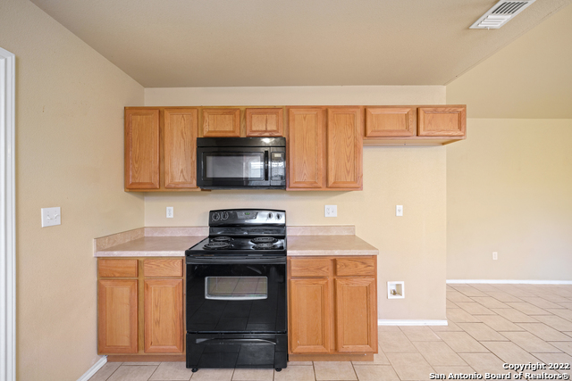 280 Rosalie Dr Property Photo 12