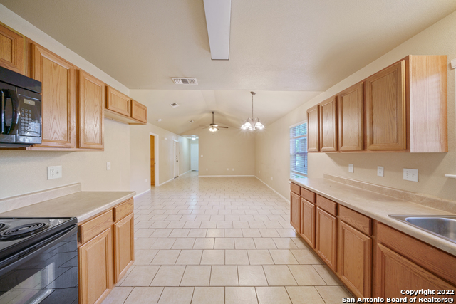 280 Rosalie Dr Property Photo 13