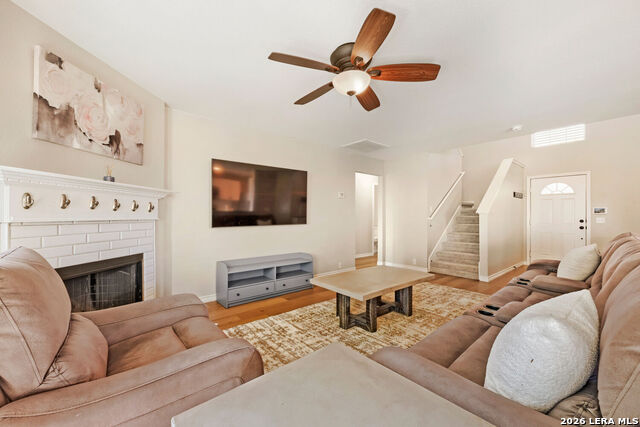 5209 Brookline Property Photo 7