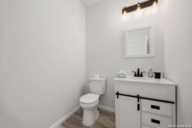 8 Donna Ct Property Photo 9