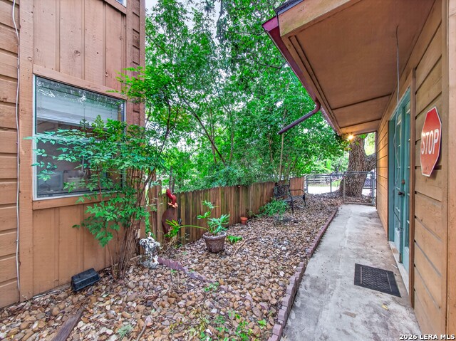 503 Hackberry St Property Photo 37