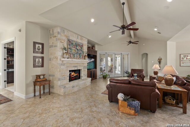 2214 Winding View Property Photo 4