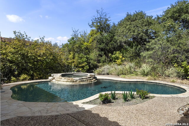2214 Winding View Property Photo 8