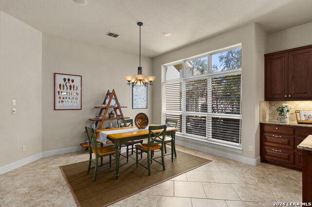 2214 Winding View Property Photo 14