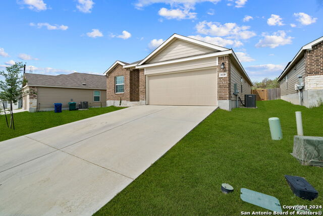 3530 Manoway Bay Property Photo 3