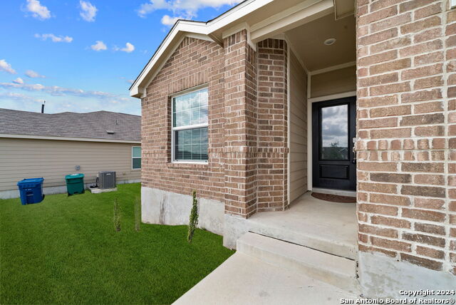 3530 Manoway Bay Property Photo 4