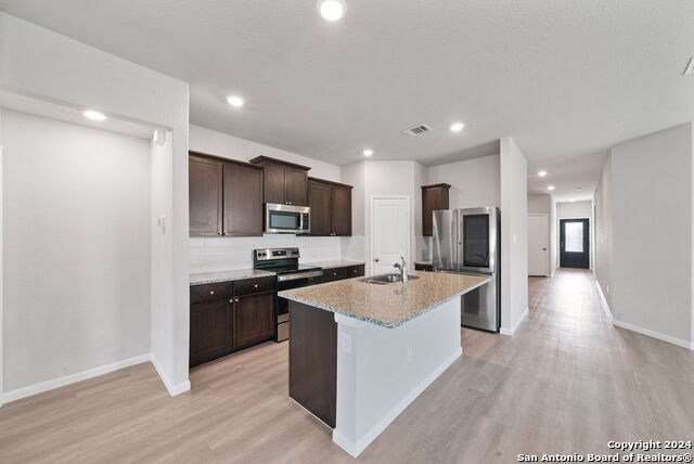 3530 Manoway Bay Property Photo 5
