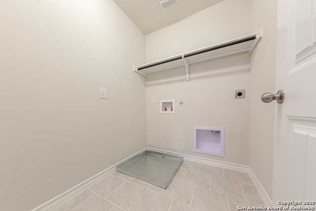 142 Loggy Bayou Property Photo 16