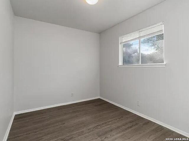 425 W Aviation Property Photo 3