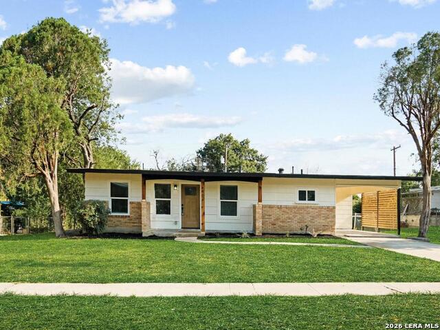 462 Springwood Ln Property Photo 1