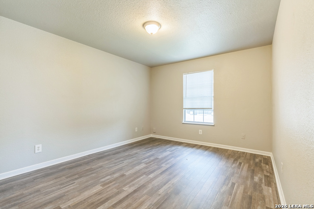 7587 Windsor Oaks Property Photo 15