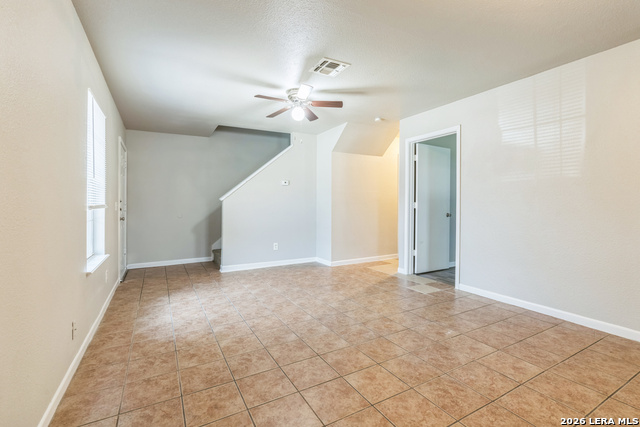 7587 Windsor Oaks Property Photo 17