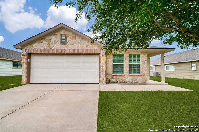 3608 Lazy Diamond Property Photo 1