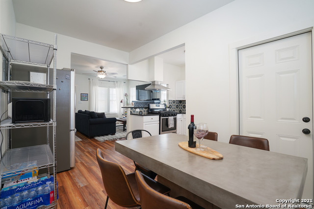 1125 Virginia Property Photo 10