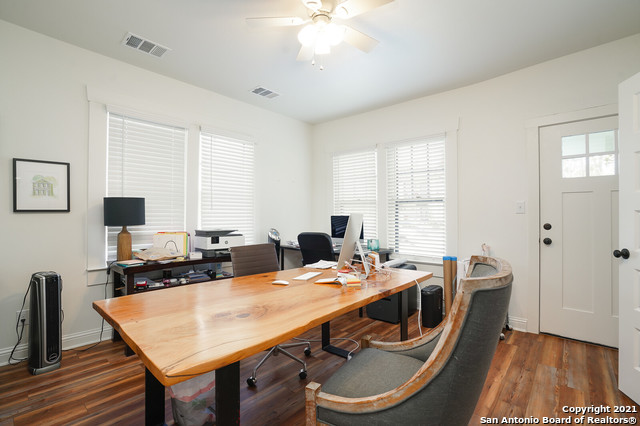 1125 Virginia Property Photo 17