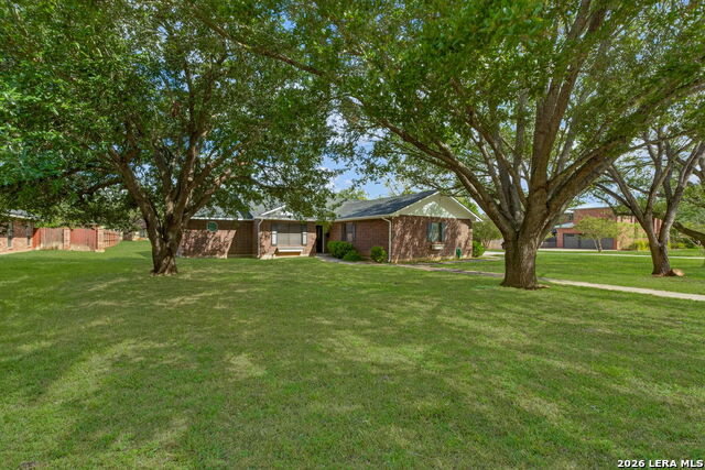 1704 Strait Ln Property Photo 1