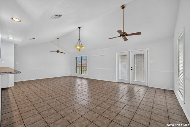 1704 Strait Ln Property Photo 6