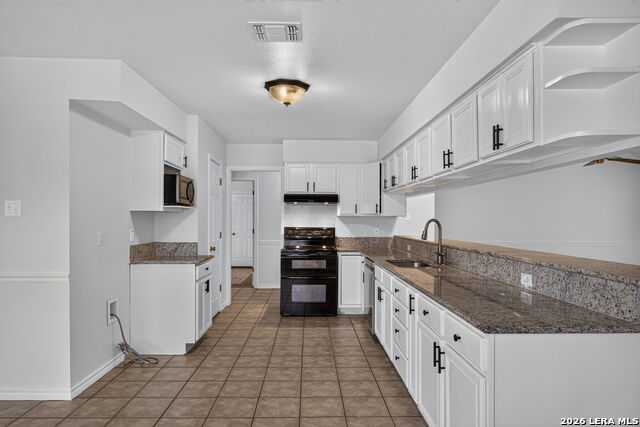 1704 Strait Ln Property Photo 7
