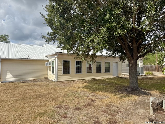109 S Kathleen St Property Photo 11