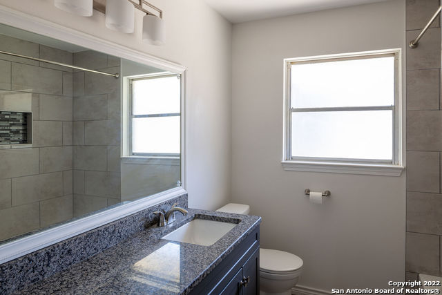 3728 Crossette Dr Property Photo 8