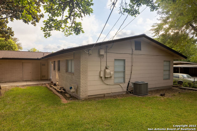 3728 Crossette Dr Property Photo 16