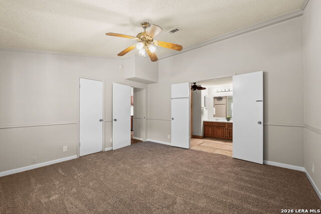 127 Stonegate S Property Photo 9