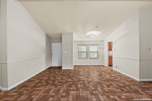 127 Stonegate S Property Photo 28