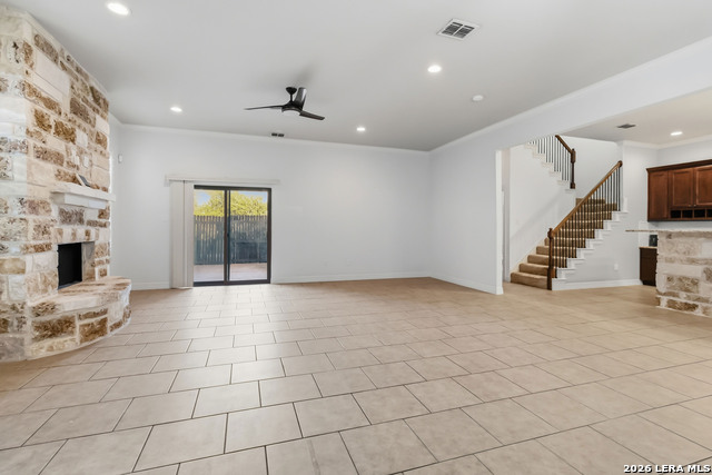 5923 Whitby Property Photo 6