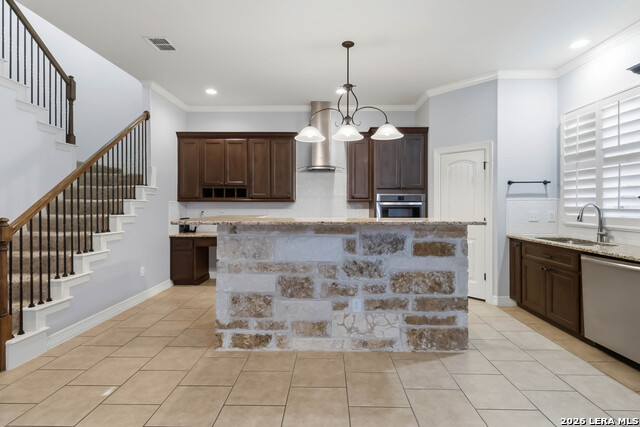 5923 Whitby Property Photo 11