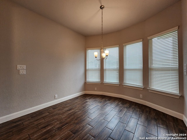 969 Carriage Loop Property Photo 17