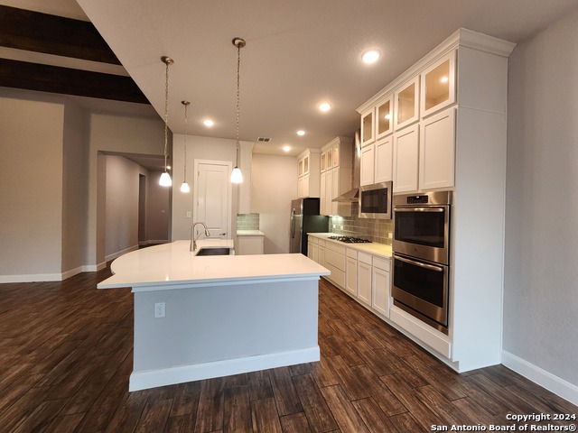 969 Carriage Loop Property Photo 18