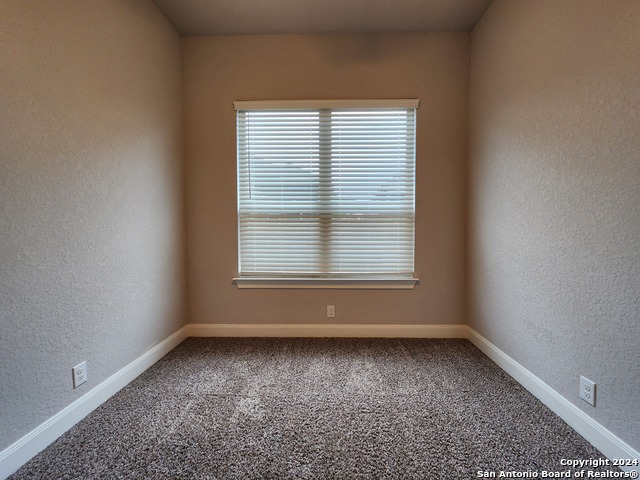 969 Carriage Loop Property Photo 19