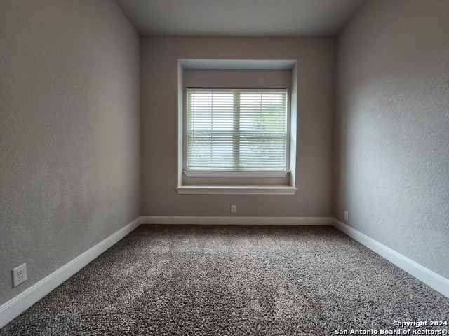 969 Carriage Loop Property Photo 32