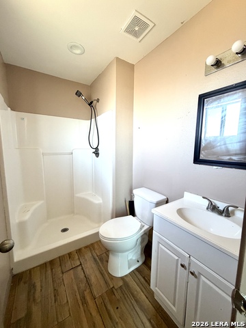 434 Spring View Property Photo 8