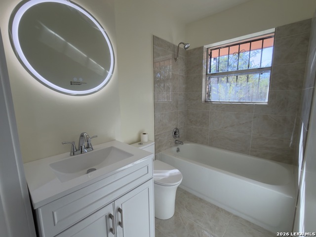 1619 Latimer Property Photo 8