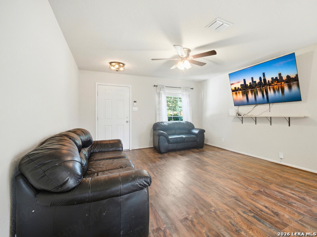403 Perch Horizon Property Photo 5