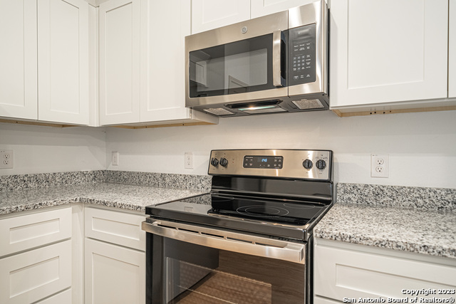 7519 Gramercy Way Property Photo 7