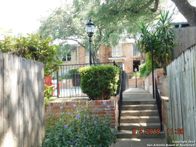 6718 CALLAGHAN RD Property Photo 1