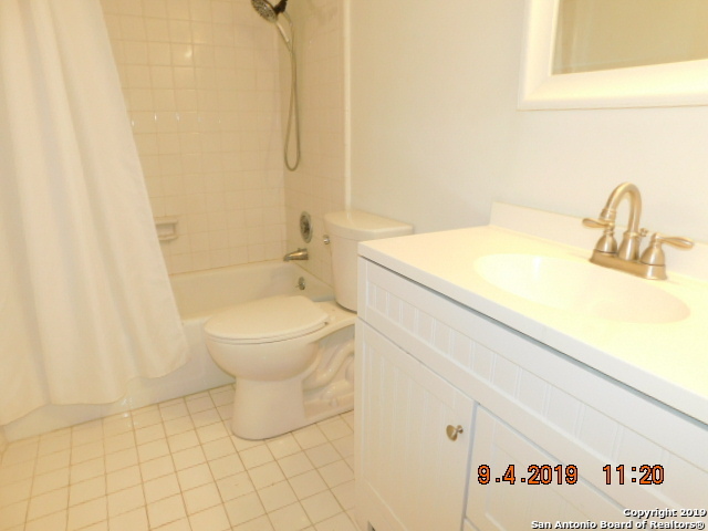 6718 Callaghan Rd Property Photo 9