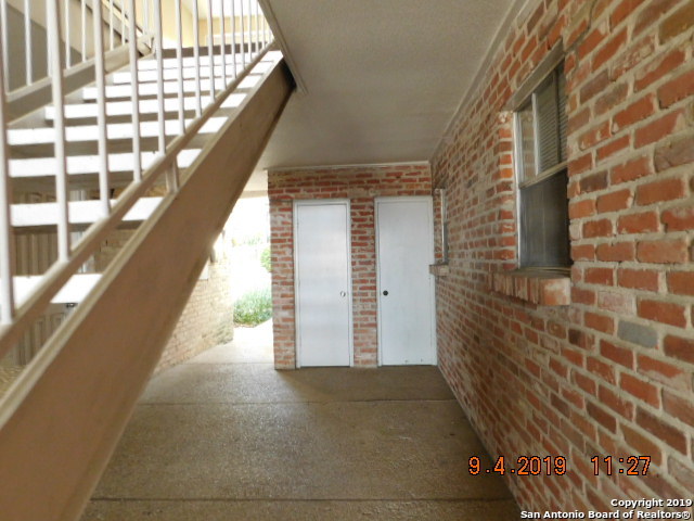 6718 Callaghan Rd Property Photo 16